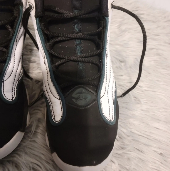 Jordan 13 Sneakers - Picture 5 of 6